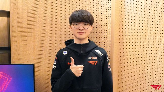 Invictus Gaming 击败 Team WE 在 LPL Split 2 2025